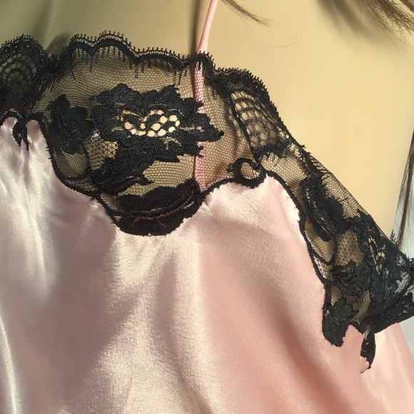 Vintage satin Chemise medium - Picture 5 of 9